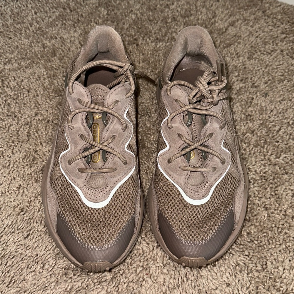 Adidas Ozweego Sneakers